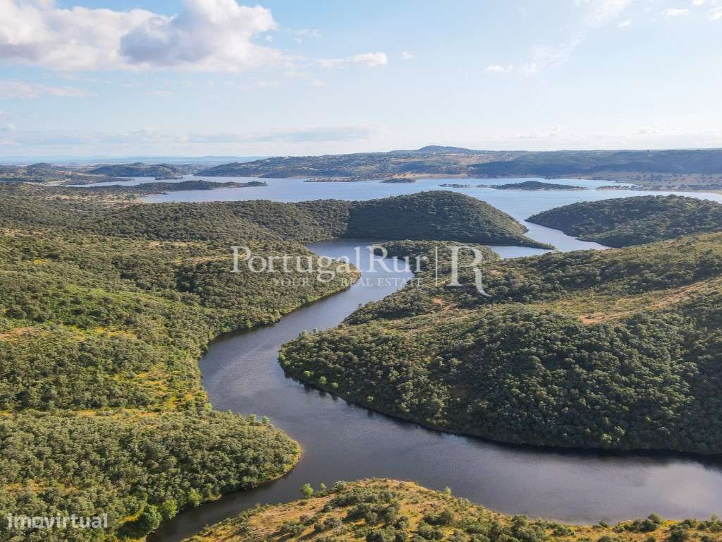 Herdade de 145 Hectares Junto ao Rio - Grande imagem: 3/14