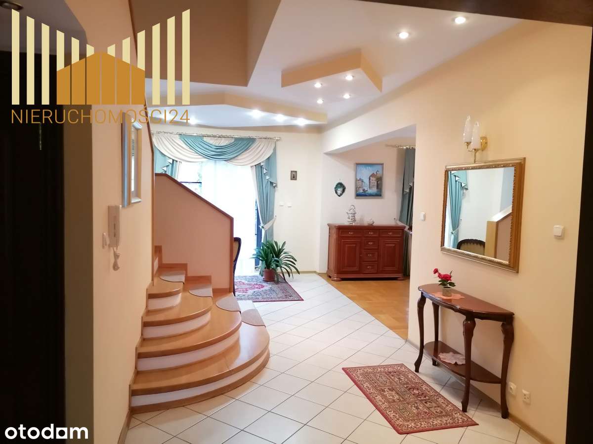 Ładny i funkcjonalny dom w cichej okolicy - Pełny obrazek: 4/20