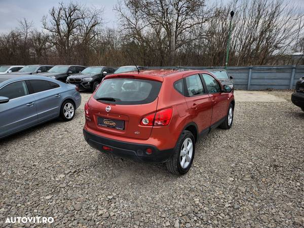 Nissan Qashqai 2.0 dCi 4 x 4 DPF acenta - 27