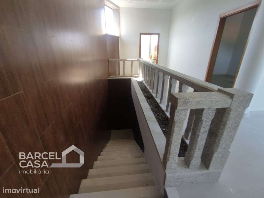 Armazém em Remelhe - Barcelos-5