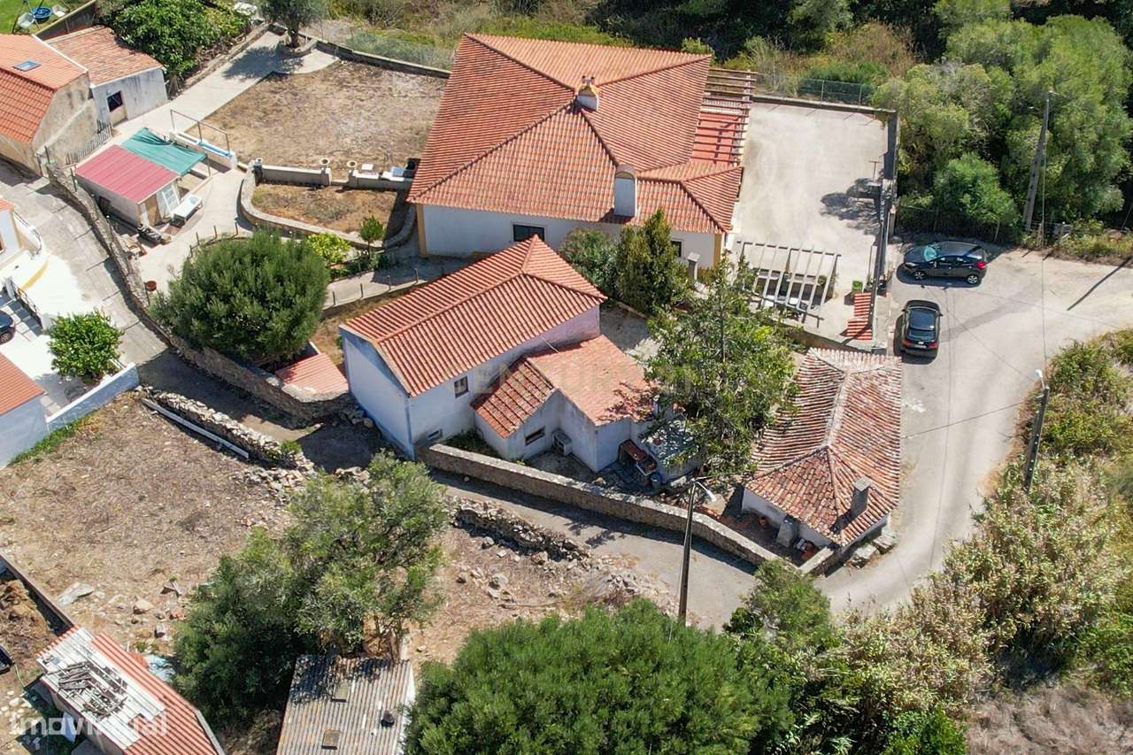 Casa rústica à venda em Sintra para quem procura tranquilidade-34