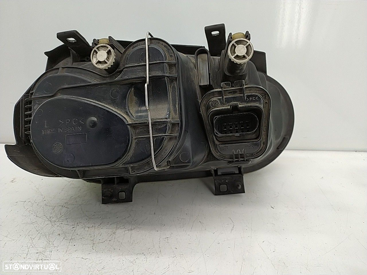 Farol Esq C/ Nevoeiro Volkswagen Golf Iv (1J1) - 6