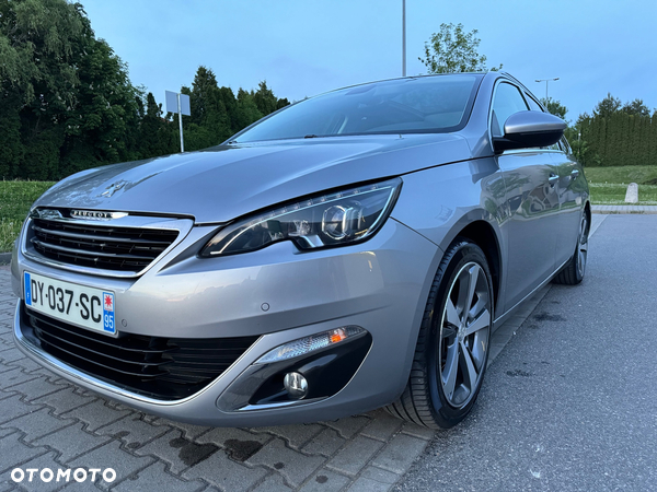 Peugeot 308 SW PureTech 130 EAT6 Stop & Start Allure - 12