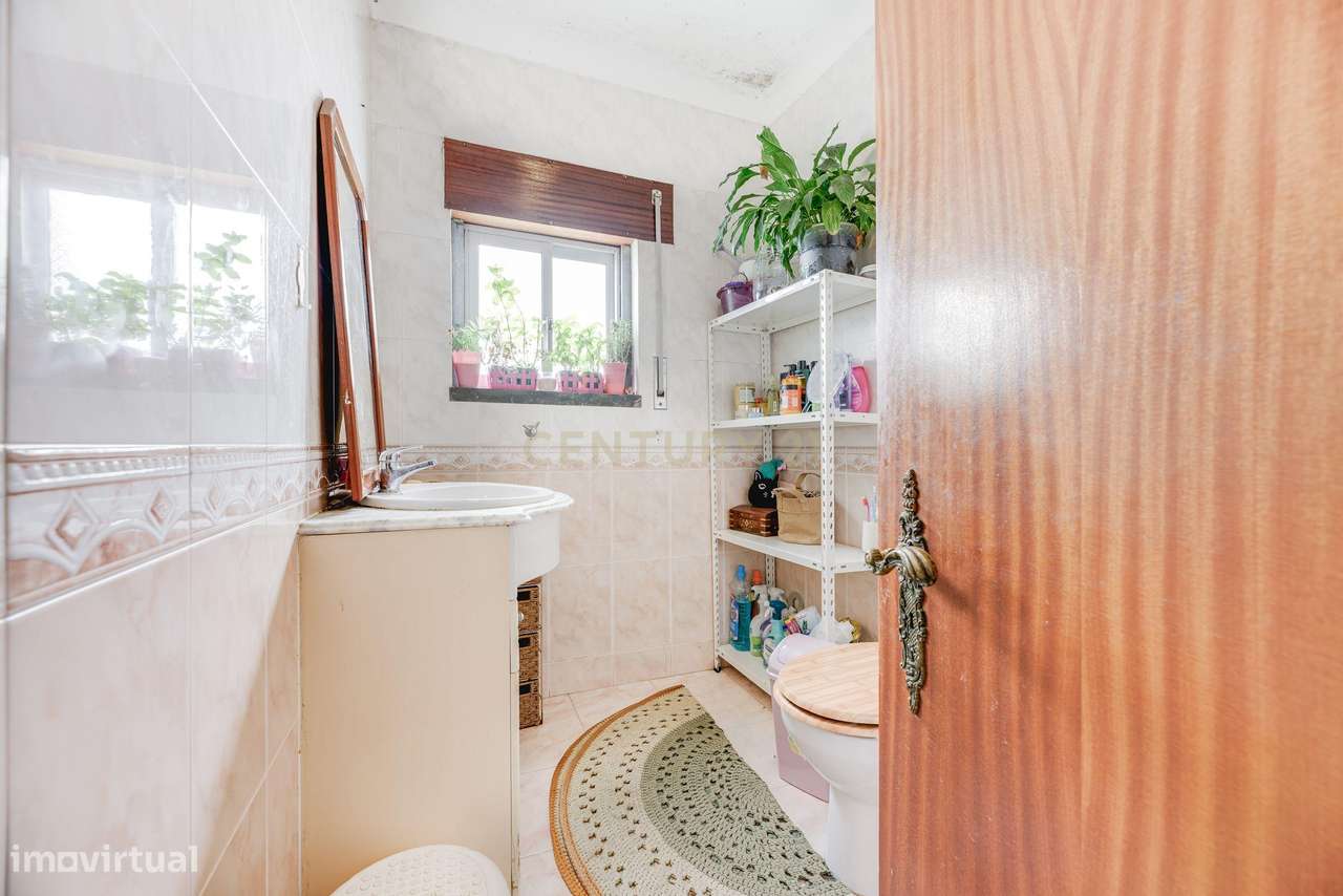 Moradia V6 no Algueirão-10