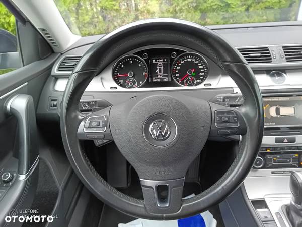 Volkswagen Passat 2.0 TDI 4Mot Highline DSG - 12