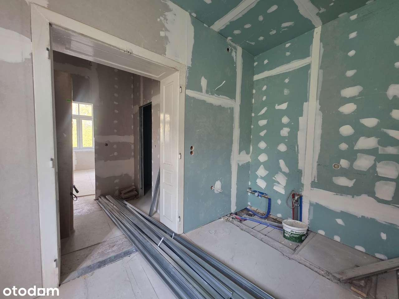 Skawina Rynek Główny/ 2 pokoje 51m2/balkon/ od zaraz/możliwa zamiana-3