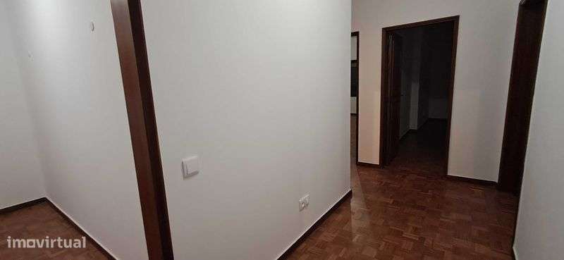 Apartamento T2, Luísa Todi, Setúbal - Grande imagem: 5/8