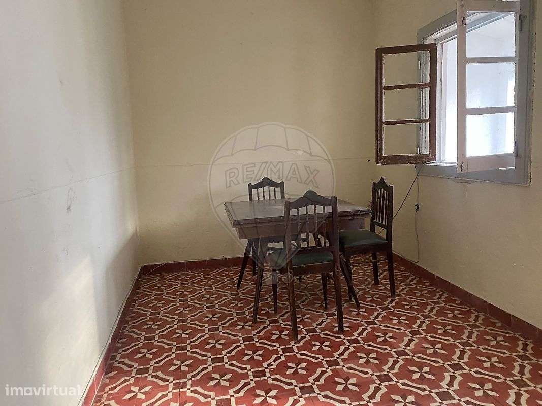 Moradia T2 para venda - Grande imagem: 2/12