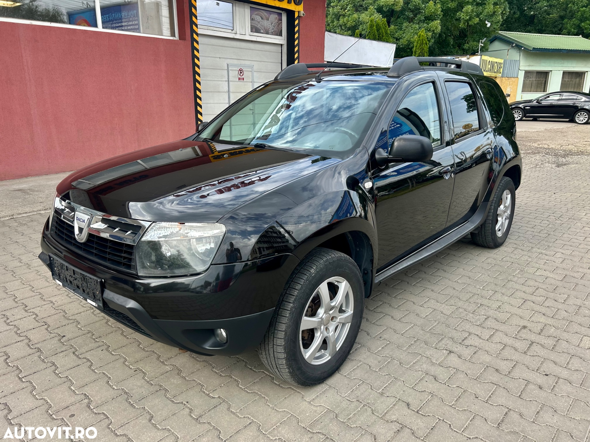 Dacia Duster 1.5 dCi 4x4 Laureate - 8