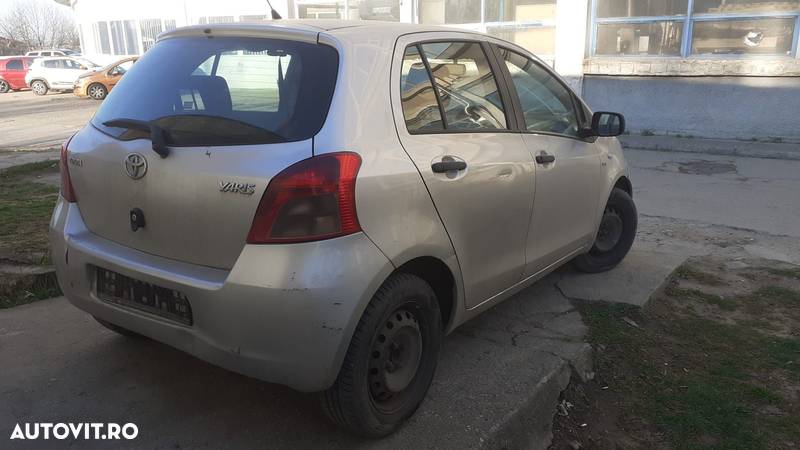 Planetara dreapta  Toyota Yaris 2008 Diesel  Manuala 90 - 1