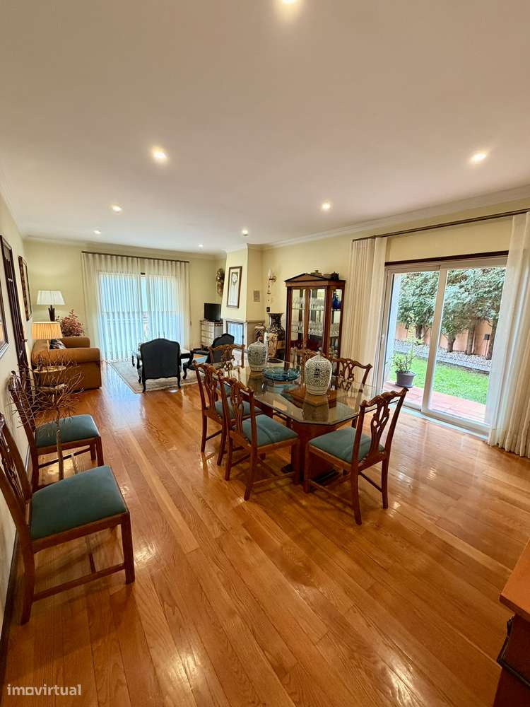 Moradia T3 | Renovada há 3 anos | Perosinho, V.N. Gaia-23