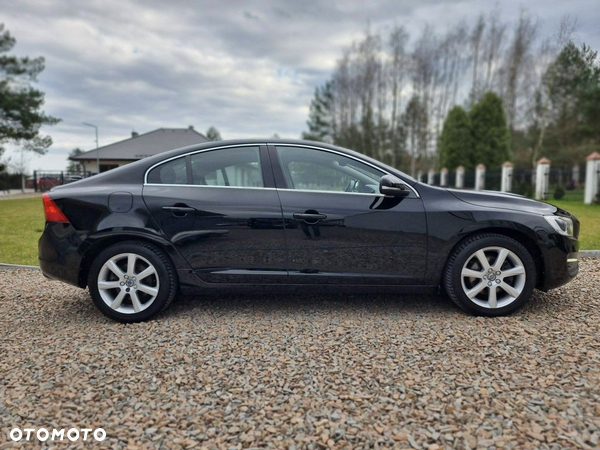 Volvo S60 - 5