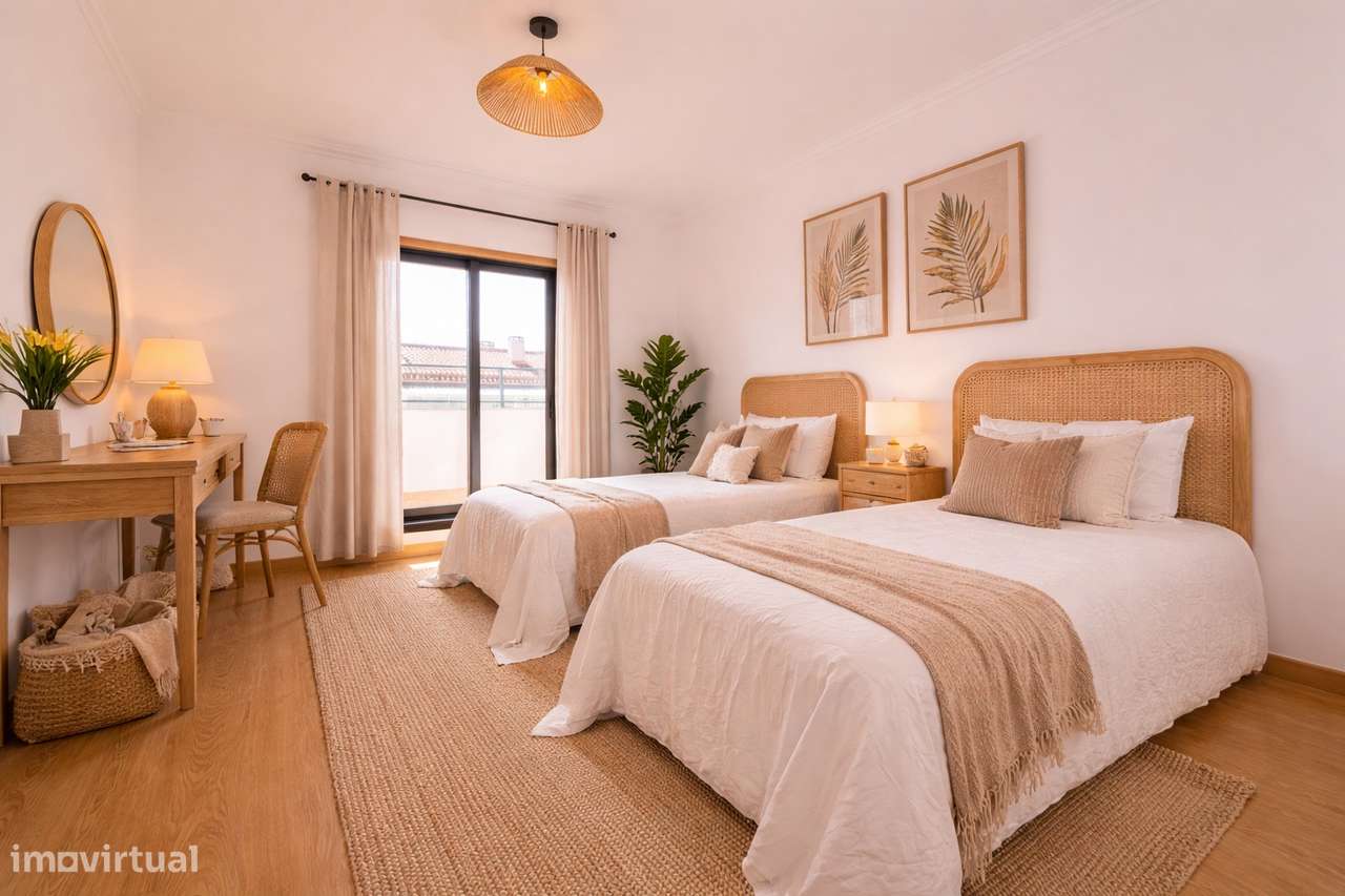 Apartamento T2 na Quinta do Conde com areas de 136m2-26