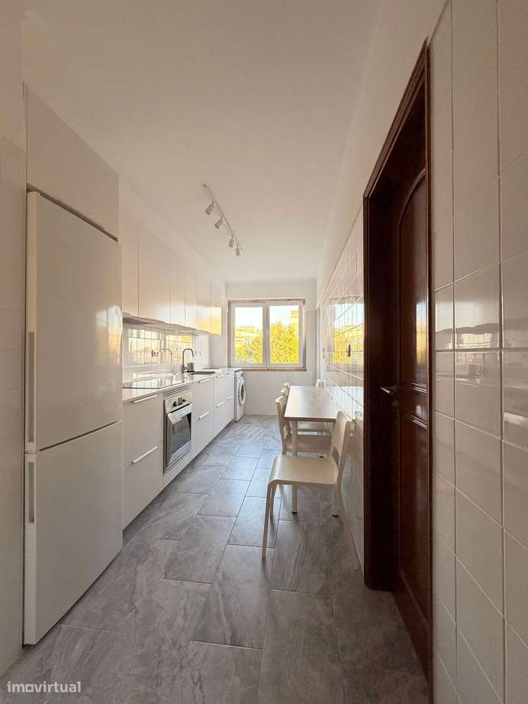 Quarto centro de Algueirão -Mem-Martins - Grande imagem: 5/8