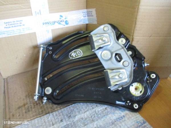 Elevador Sem Motor A1716700403 MERCEDES W171 2005 2P TD - 4