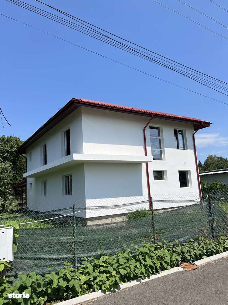 Vila 6 camere de vanzare Breaza Prahova+terasa+garaj+teren 700 mp - Imagine principală: 3/10