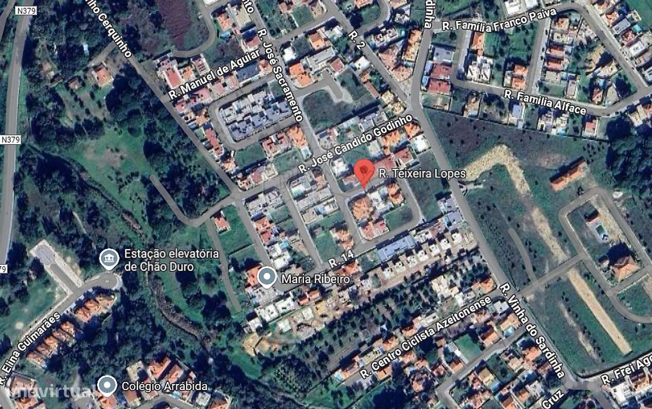 Moradia T4 para venda-23
