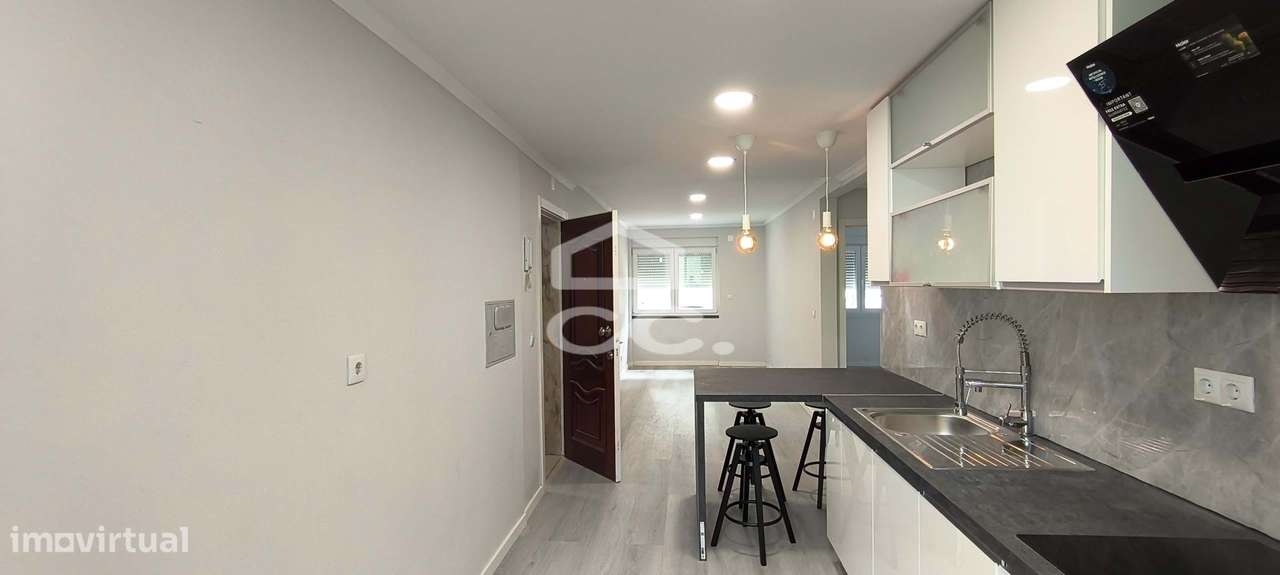 Apartamento T2 Benfica-13