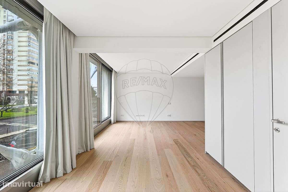 Apartamento T0 para arrendamento - Grande imagem: 5/13