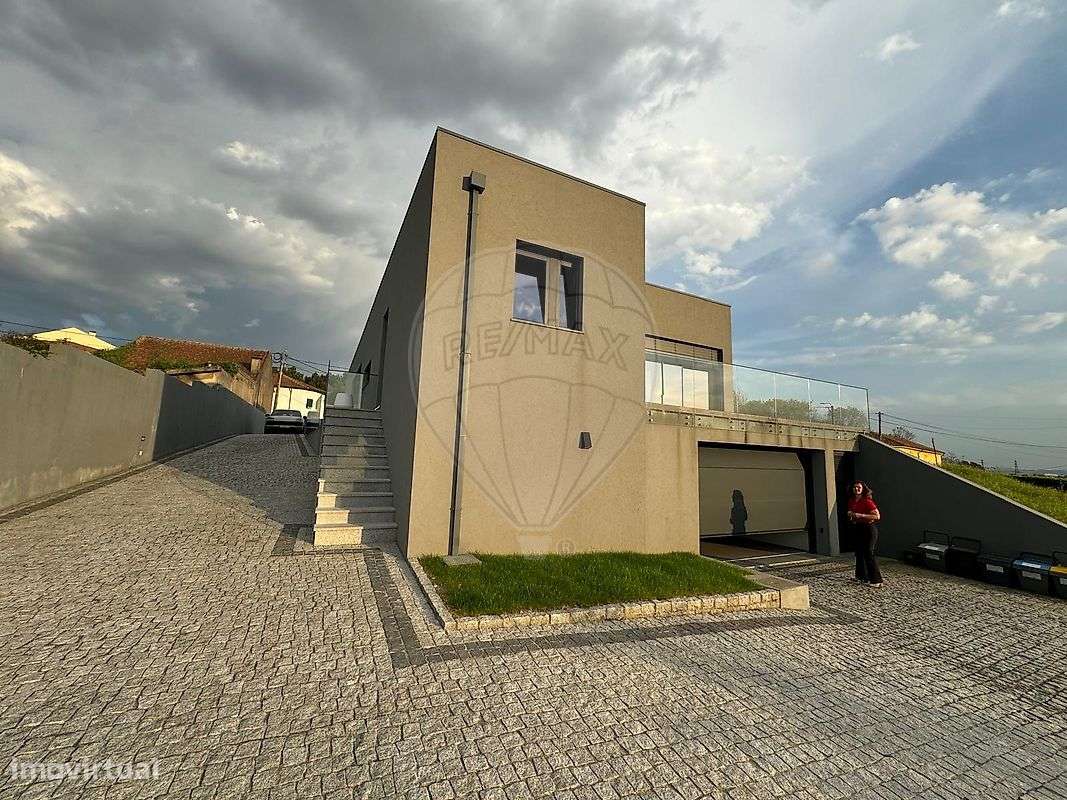 Moradia T4 para arrendamento - Grande imagem: 4/29