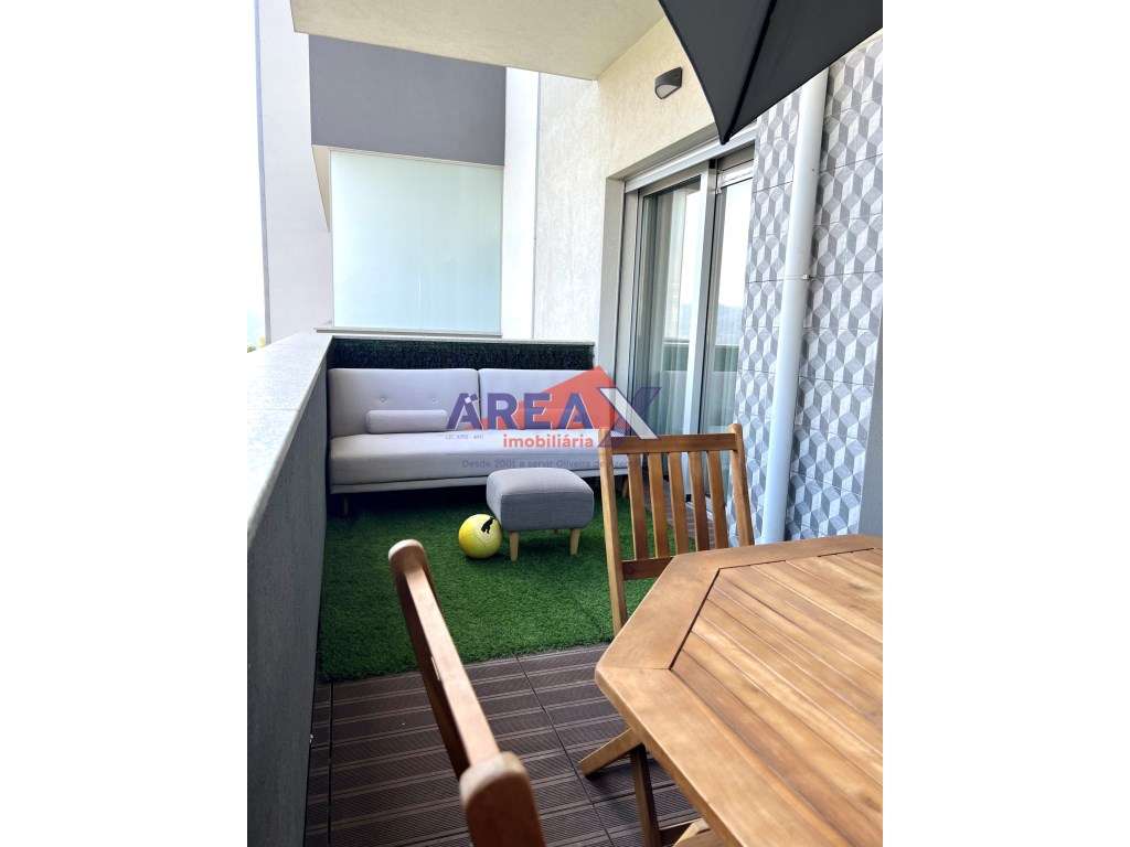 EXCLUSIVO T3 | Centro da Cidade | Como Novo e Pronto a Habitar!-17