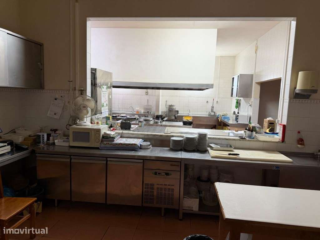 Venda conjunta de restaurante e armazém em Estação, Inglesinhas, Po...-26