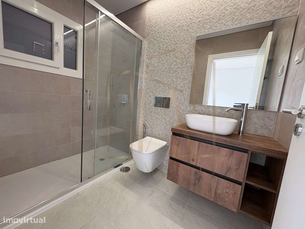 Moradia Térrea T4, com 4 Suites - Pronta a Escriturar-21