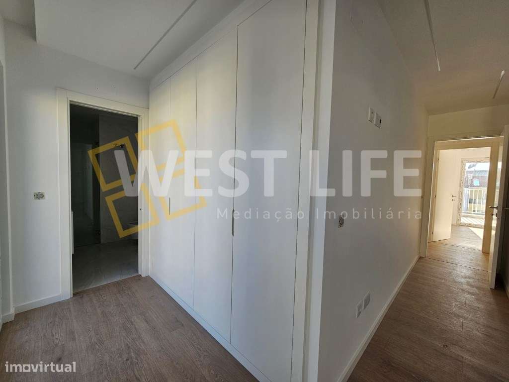 Penthouse T3 com 3 suítes e terraço com magnifica VISTA MAR - Ericeira-23