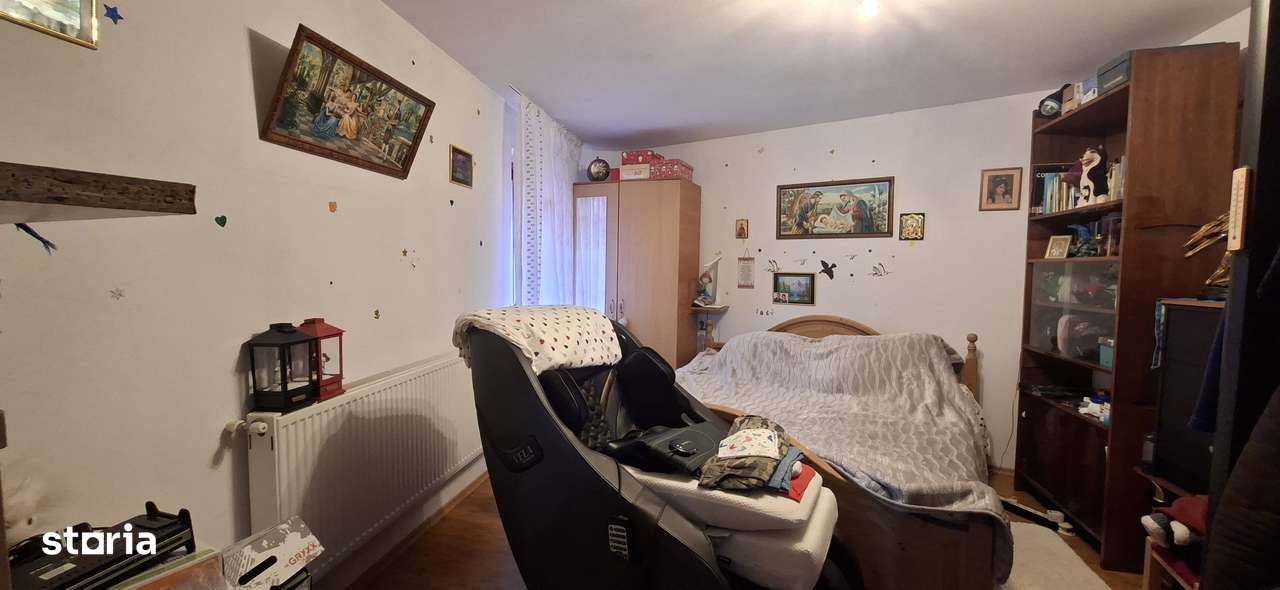 Casă versatilă – acces dublu, ideal locuință sau activitate comercială-7