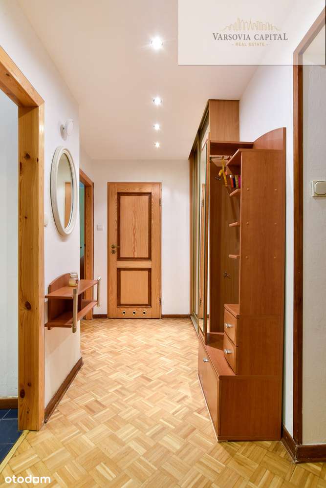 Żoliborz. 2 pokoje oddzielna widna kuchnia. Park-15