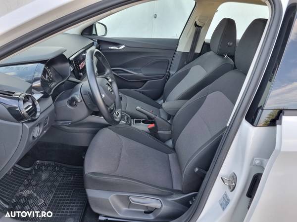 Skoda Fabia 1.0 TSI Ambition - 10