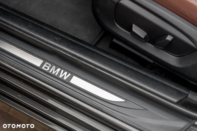 BMW Seria 5 520d Luxury Line sport - 18