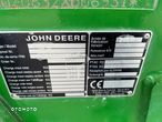 John Deere 832 - 3