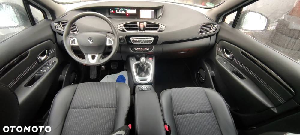 Renault Scenic TCe 130 Bose Edition - 12