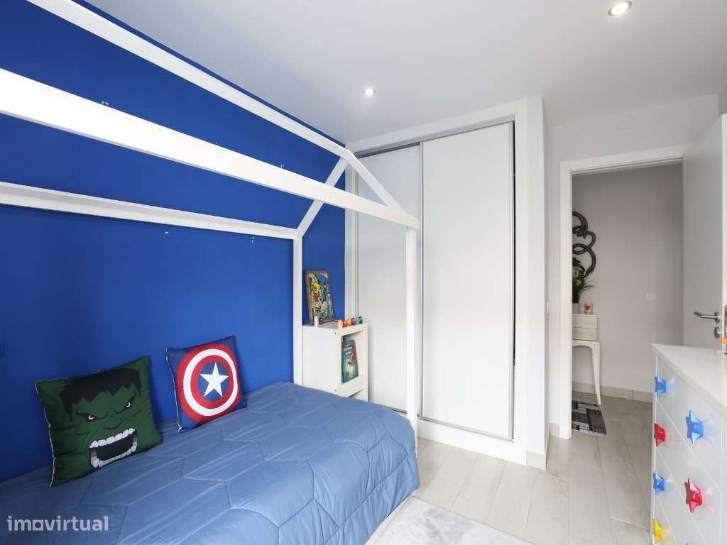 Excelente Moradia T3 localizada no Rio Novo em Nazaré-22