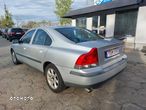 Volvo S60 2.4 T - 6