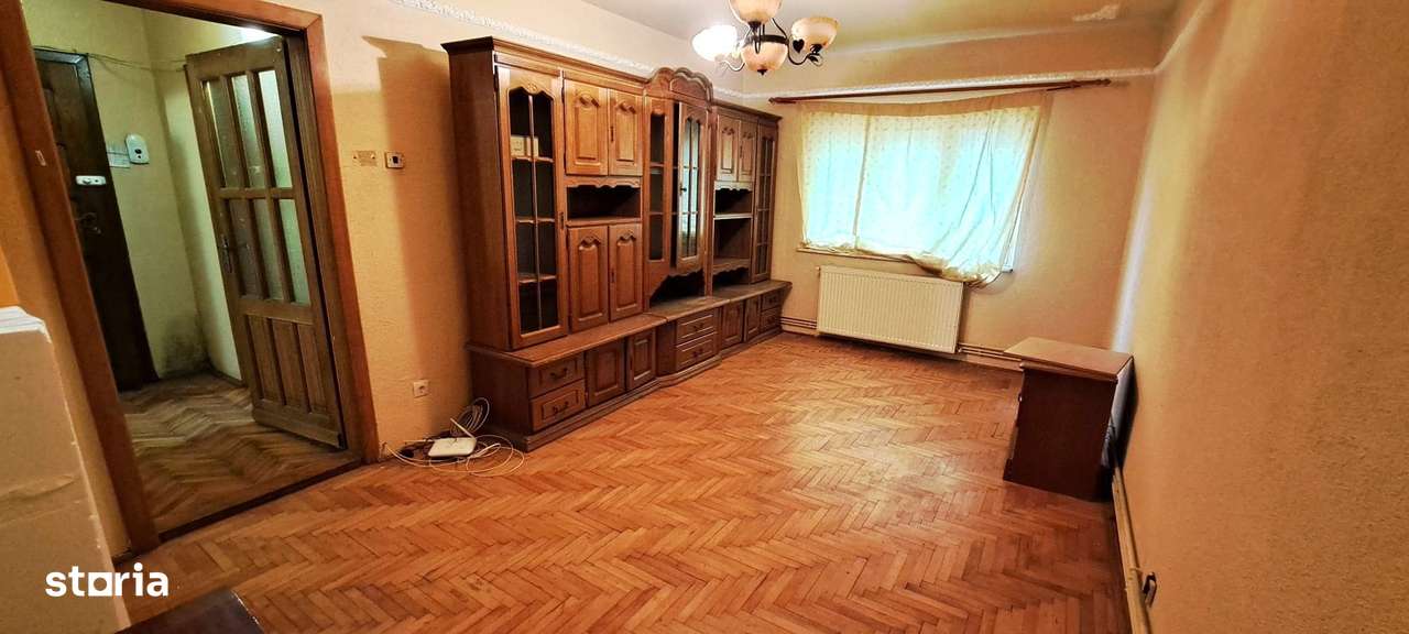 Apartament decomandat de vânzare in Lugoj zona Cotul Mic-0