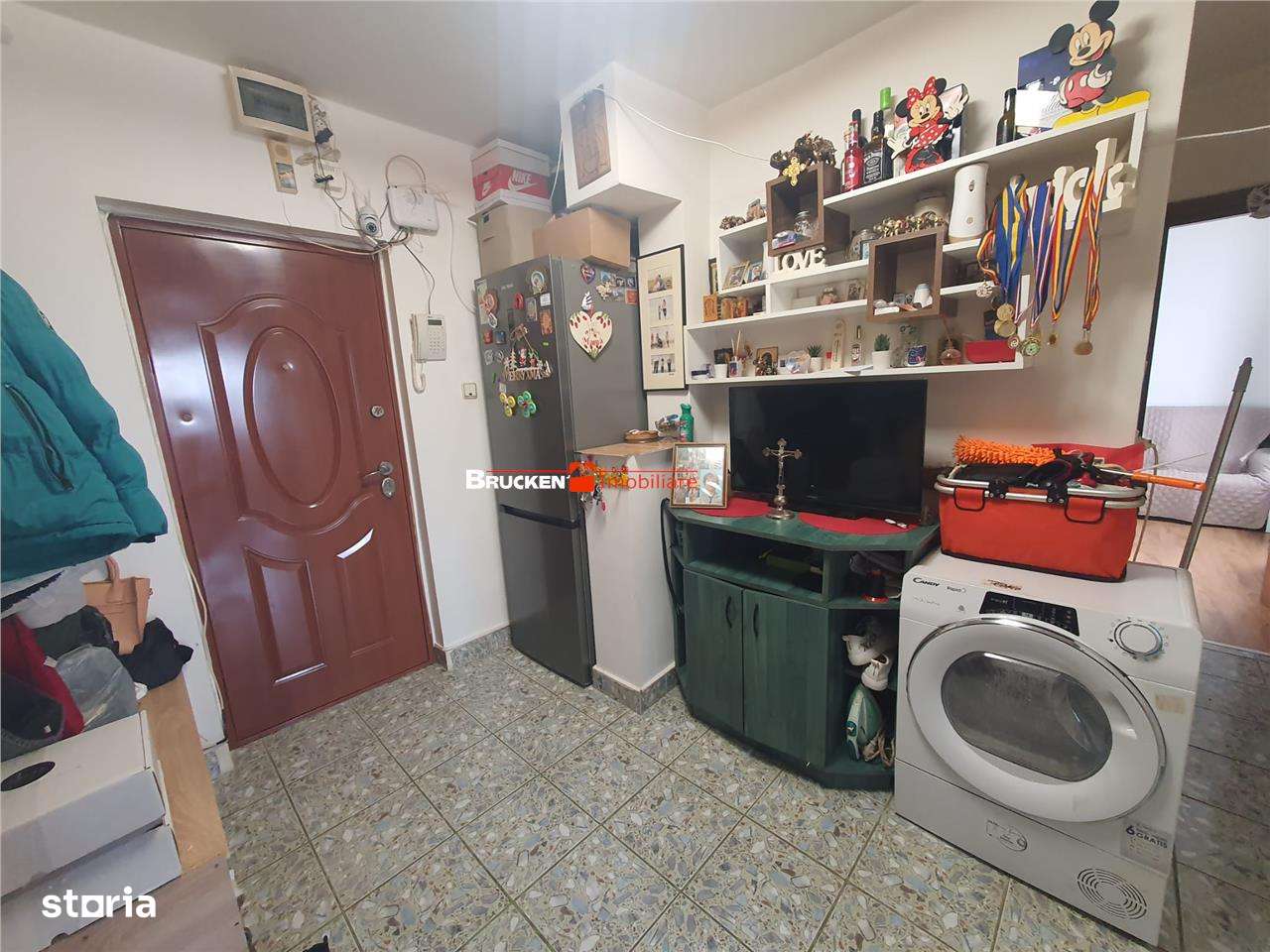 Apartament cu 3 camere de vanzare - Imagine principală: 5/18