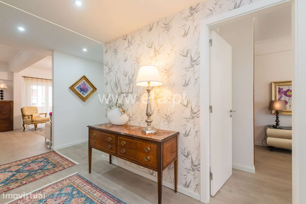 Apartamento T3 Remodelado - Transformado em T2-17