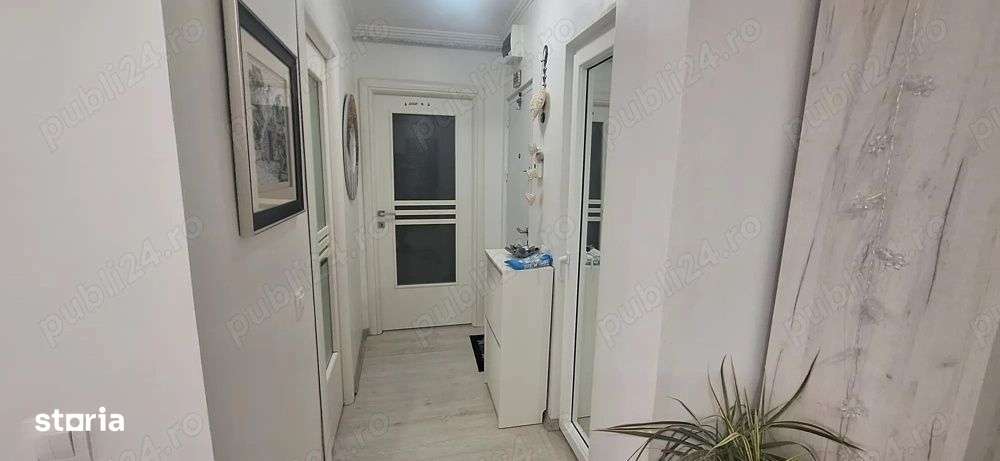 Apartament 3 camere Flamanda - Imagine principală: 5/8