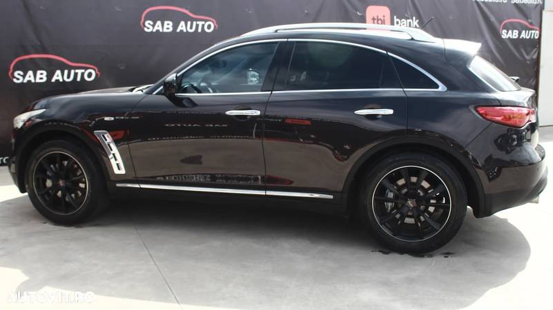 Infiniti FX 30 - 26