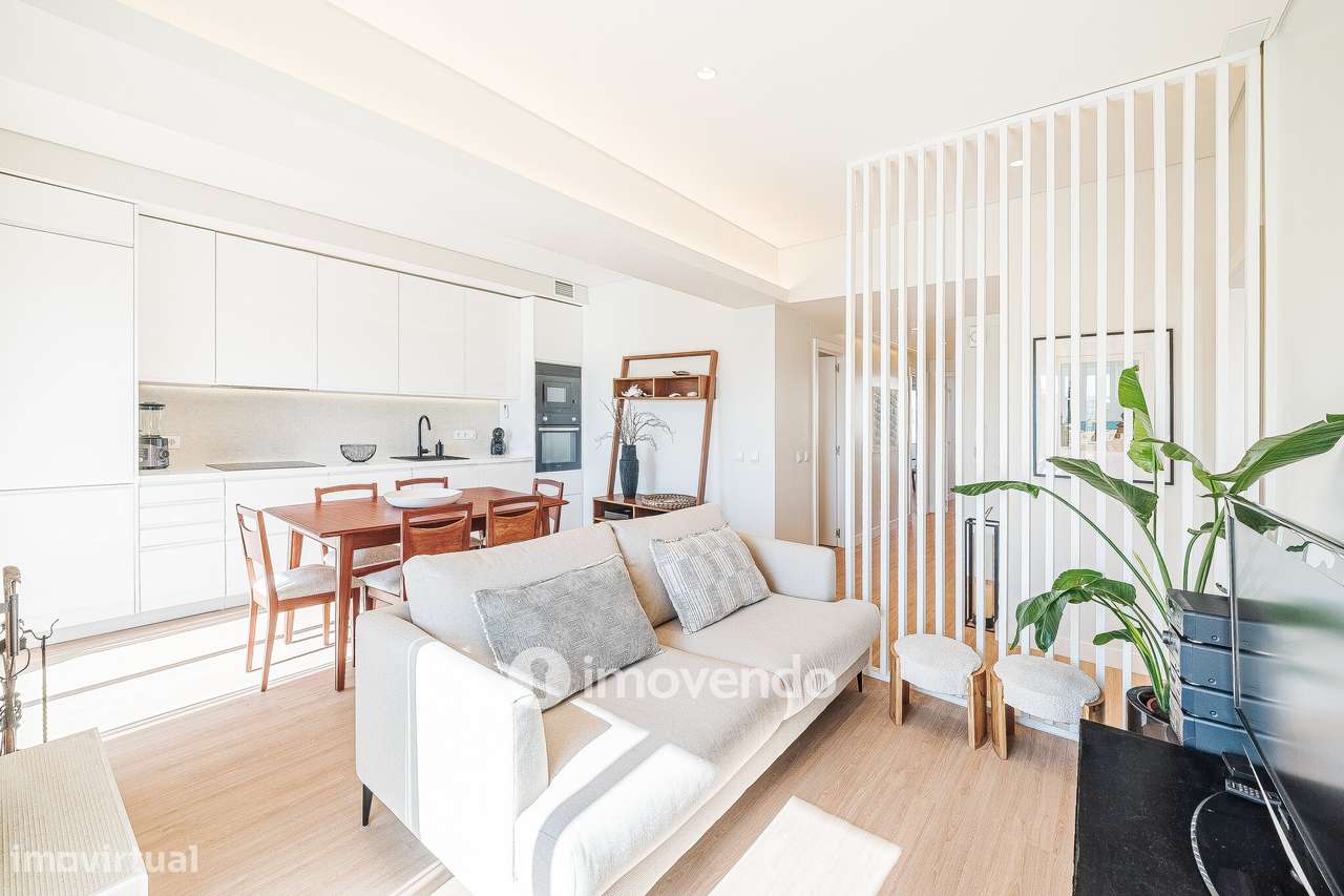 Apartamento T3 totalmente remodelado e mobilado, na Costa da Caparica - Grande imagem: 5/42