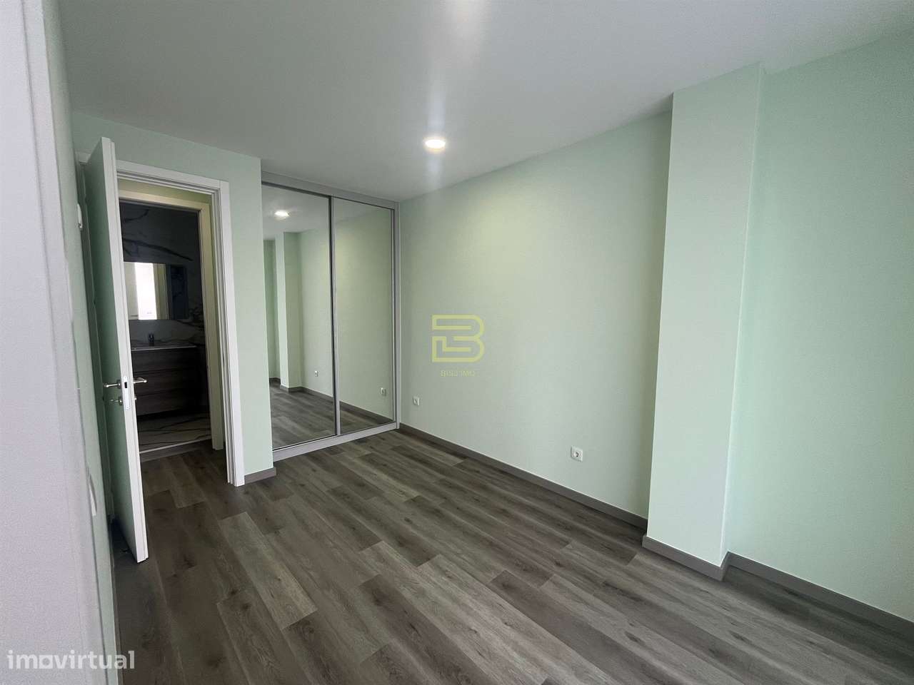 T3+1 Totalmente Renovado | Rés do Chão | Mafamude – Vila Nova de Gaia-14