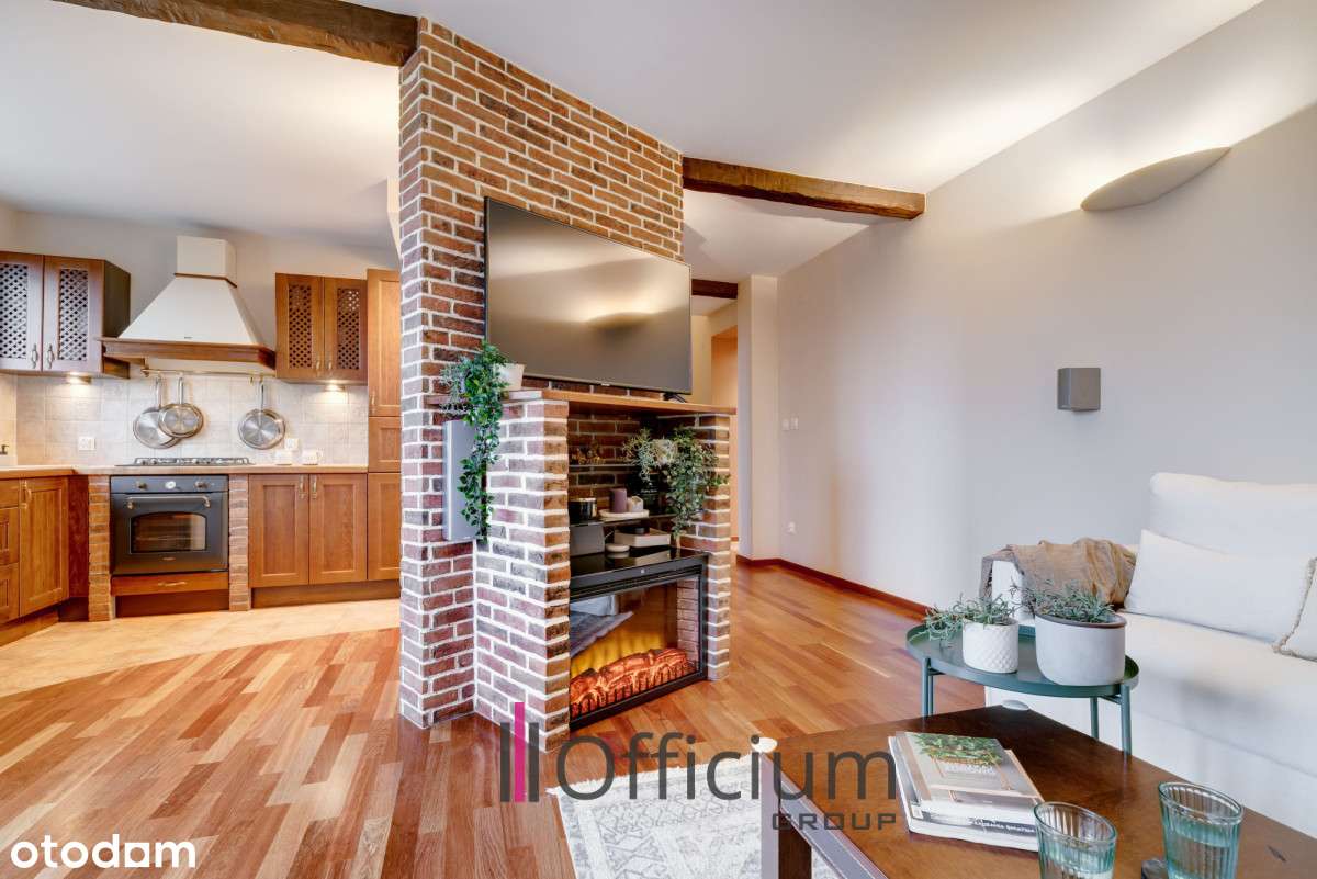 *Unikatowy apartament 95 m² — dwa poziomy*-0