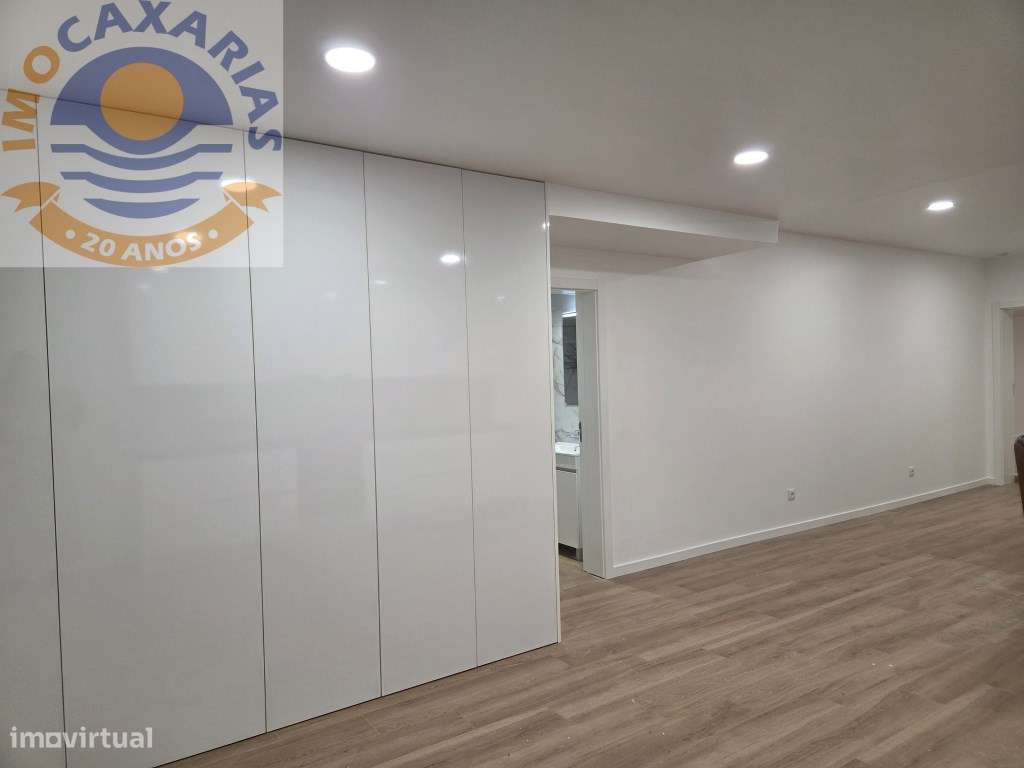 Apartamento T2 para arrendamento- Caxarias - Grande imagem: 3/15