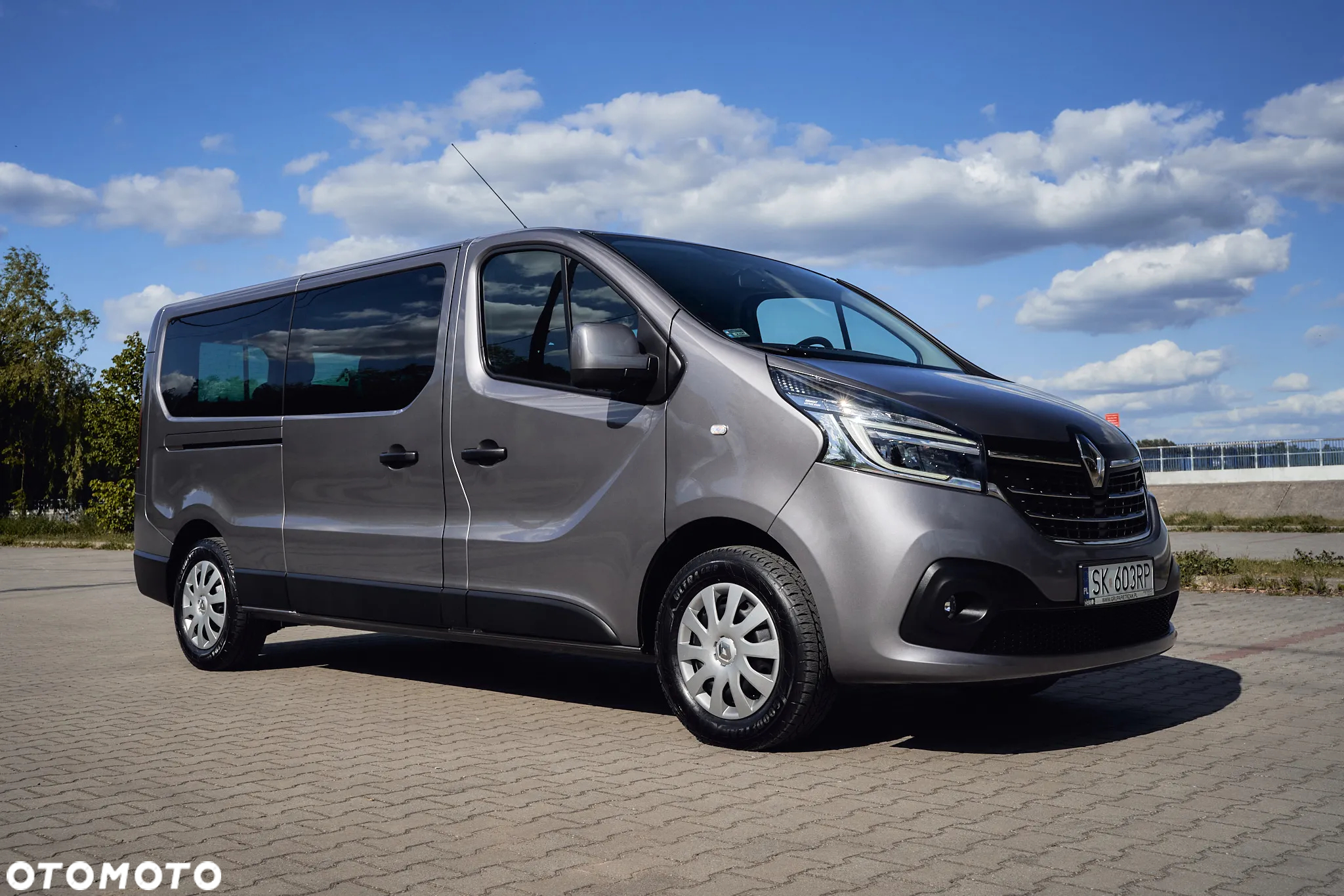 Renault Trafic - 32