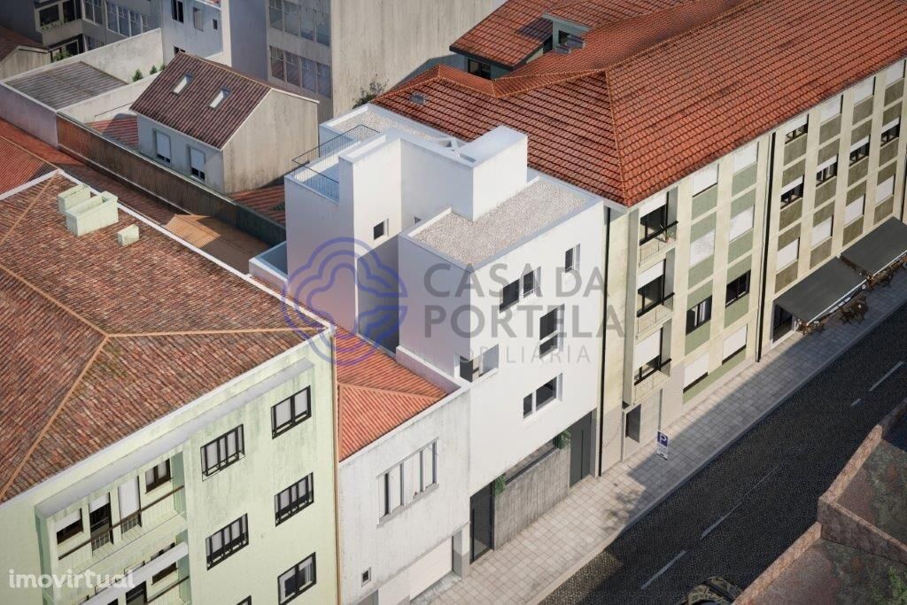 Apartamento T2 duplex à venda em Constituição, Porto