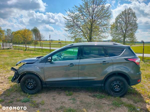 Ford Escape 2.0 EcoBoost AWD Titanium - 4