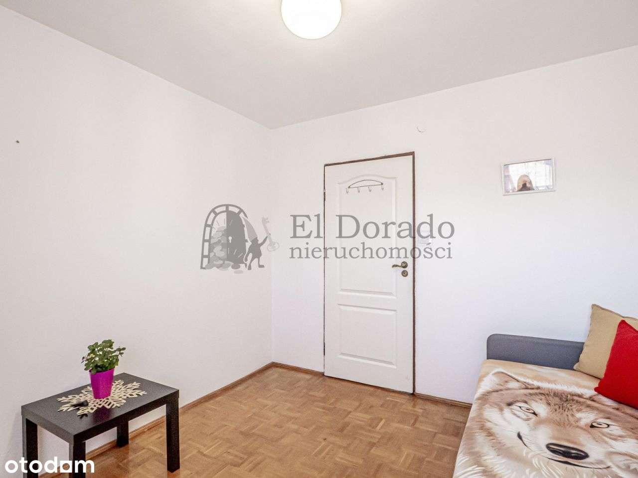 Przestronne mieszkanie z przepieknym balokem wśród-13