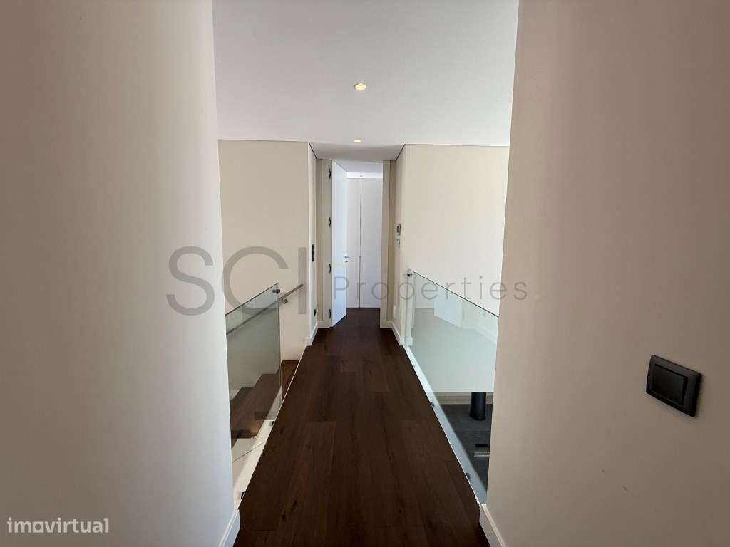 Moradia T4 Luxo Isolada | Belverde | Piscina | Garagem-39